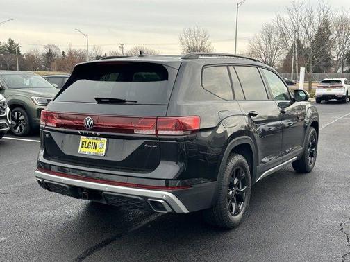 2026 Volkswagen Atlas PEAK EDITION