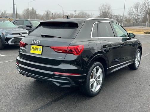 2021 Audi Q3 45 S line Premium