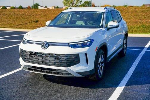 2025 Volkswagen Tiguan 2.0T S