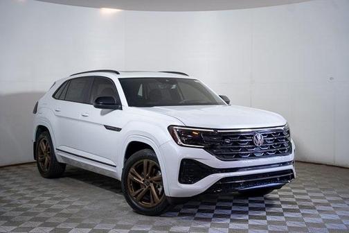 2025 Volkswagen Atlas Cross Sport 2.0T SEL R-Line Black