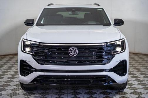 2025 Volkswagen Atlas Cross Sport 2.0T SEL R-Line Black