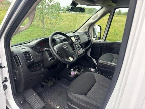 Bright White Clearcoat 2018 RAM ProMaster 2500 High Roof