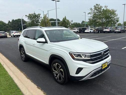 Pure White 2021 Volkswagen Atlas 3.6L SEL Premium