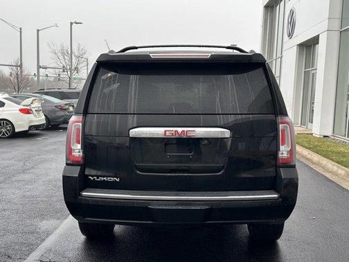 2016 GMC Yukon Denali