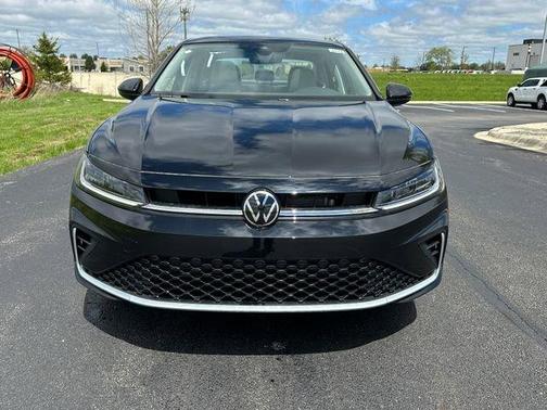 Black 2026 Volkswagen Jetta 1.5T SE