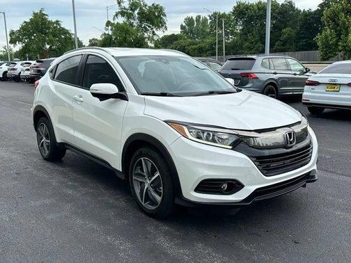 Platinum White Pearl 2022 Honda HR-V EX