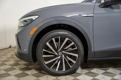 2025 Volkswagen ID.4 Pro
