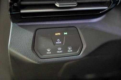 2025 Volkswagen ID.4 Pro