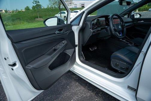 2024 Volkswagen Golf R 2.0T