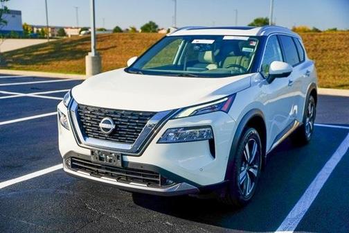2022 Nissan Rogue SL