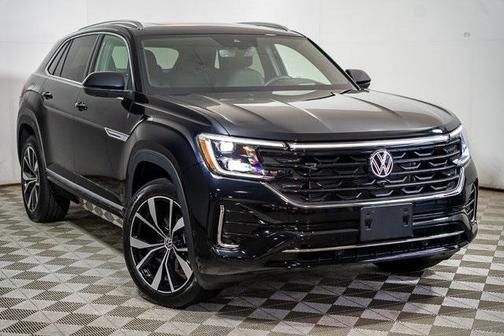 2025 Volkswagen Atlas Cross Sport 2.0T SEL Premium R-Line