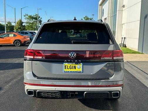 Gray 2026 Volkswagen Atlas 2.0T Peak Edition