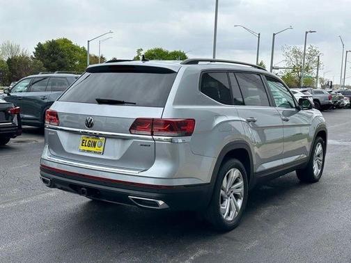 Pyrite Silver Metallic 2023 Volkswagen Atlas 3.6L SE w/Technology