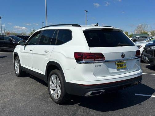 Pure White 2023 Volkswagen Atlas 3.6L SE w/Technology