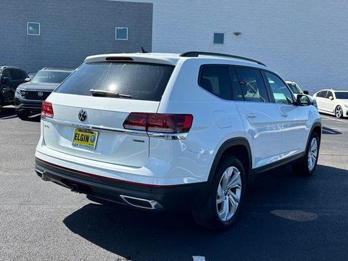 Pure White 2023 Volkswagen Atlas 3.6L SE w/Technology