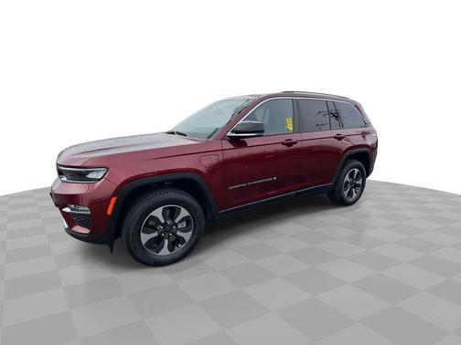 Velvet Red Pearlcoat 2024 Jeep Grand Cherokee 4xe Base