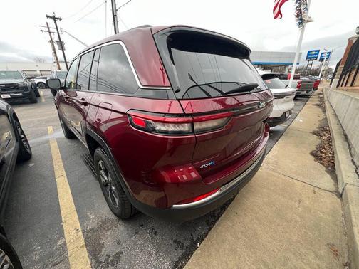 2024 Jeep Grand Cherokee 4xe Base