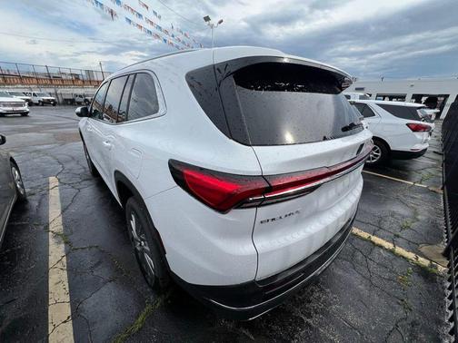 Summit White 2026 Buick Enclave Preferred FWD