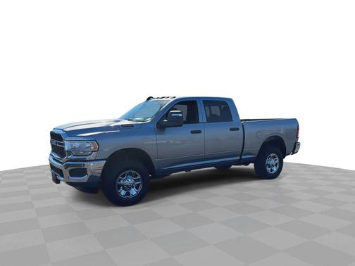 2023 RAM 2500 Tradesman Crew Cab 4x4 6'4' Box