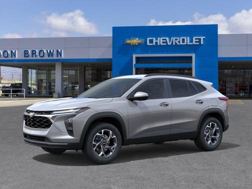 Sterling Gray Metallic 2026 Chevrolet Trax LT