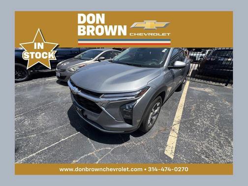 Sterling Gray Metallic 2025 Chevrolet Trax LT