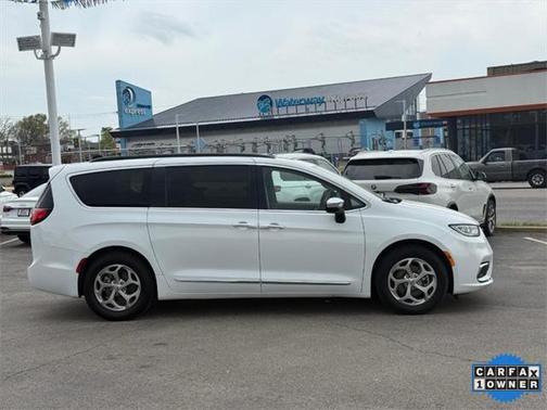 2023 Chrysler Pacifica Limited