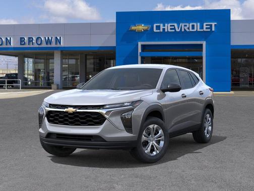 Sterling Gray Metallic 2026 Chevrolet Trax LS