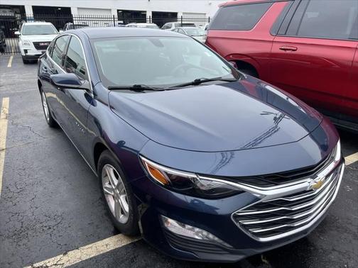 2022 Chevrolet Malibu FWD LT