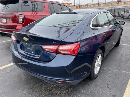 2022 Chevrolet Malibu FWD LT