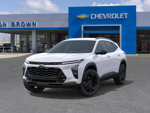 Summit White 2026 Chevrolet Trax FWD ACTIV