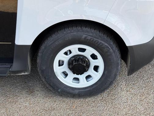 2025 Chevrolet BrightDrop 400 400