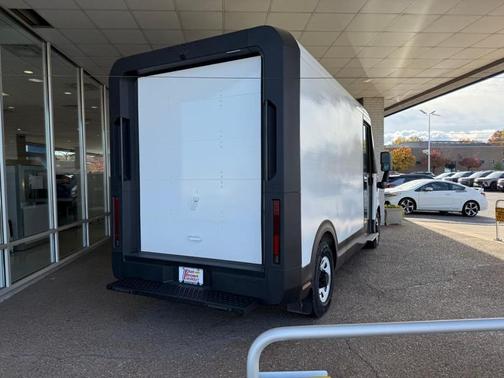 2025 Chevrolet BrightDrop 400 400