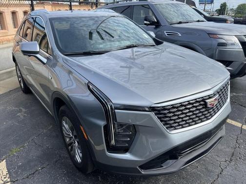 2025 Cadillac XT4 Premium Luxury