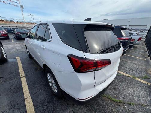 Summit White 2024 Chevrolet Equinox 1LT