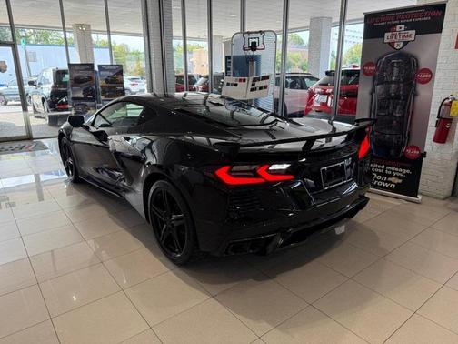 2026 Chevrolet Corvette Stingray w/2LT