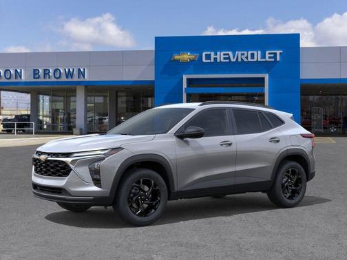 Sterling Gray Metallic 2026 Chevrolet Trax LT