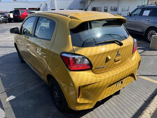 2022 Mitsubishi Mirage ES