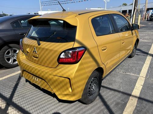 2022 Mitsubishi Mirage ES