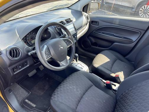 2022 Mitsubishi Mirage ES