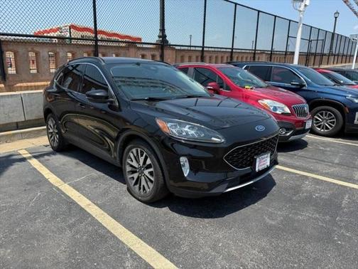 2020 Ford Escape Titanium