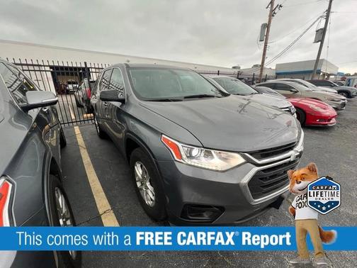 Satin Steel Metallic 2020 Chevrolet Traverse LS