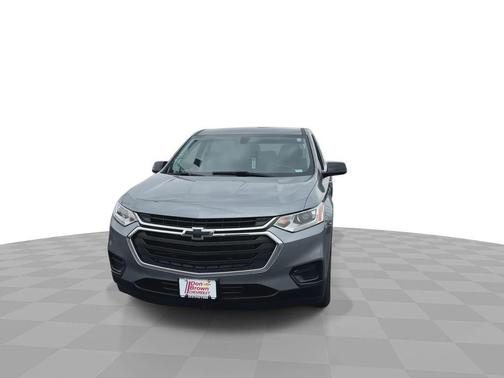 Satin Steel Metallic 2020 Chevrolet Traverse LS