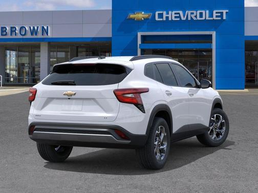 Summit White 2026 Chevrolet Trax LT