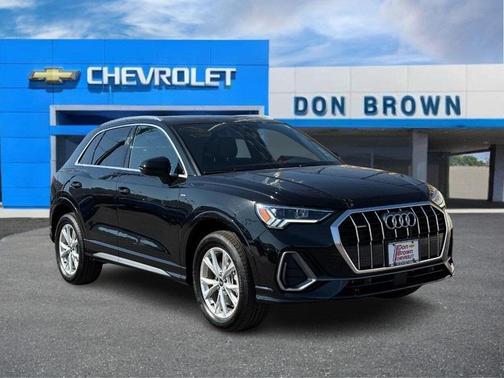 2025 Audi Q3 Premium 45 TFSI S line quattro Tiptronic