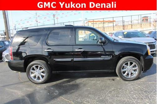2007 GMC Yukon Denali