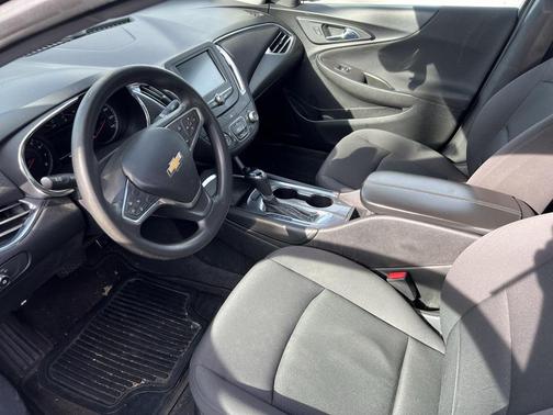 2017 Chevrolet Malibu 1LT