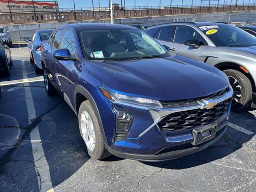 2024 Chevrolet Trax LS