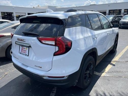 2023 GMC Terrain AWD AT4