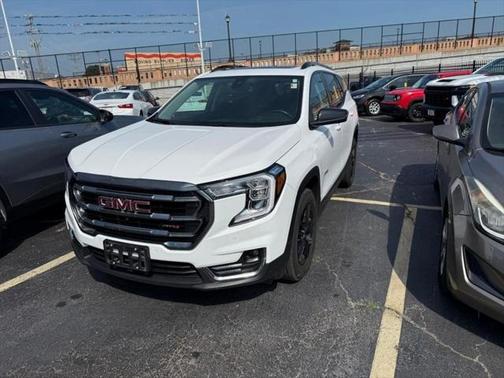 2023 GMC Terrain AWD AT4