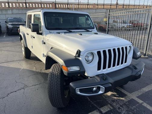 2023 Jeep Gladiator Sport S